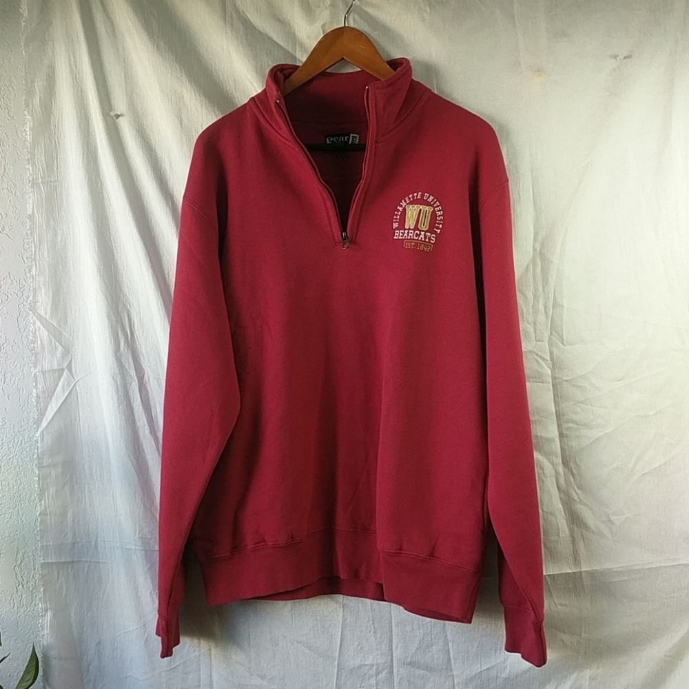 Willamette University BearCats Red Sweater M
